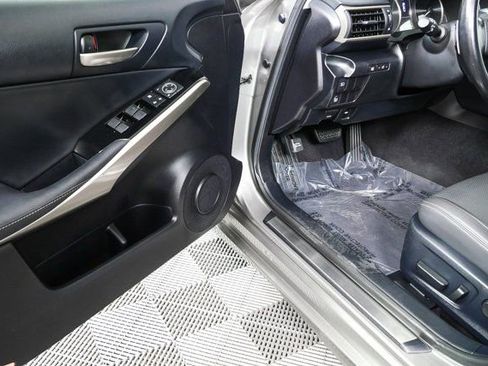 Used 2019 Lexus IS 300 w/ Accessory Package image 7