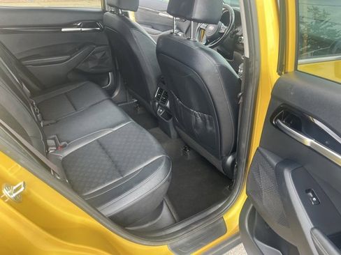 Used 2021 Kia Seltos SX w/ SX Sunroof Package image 31