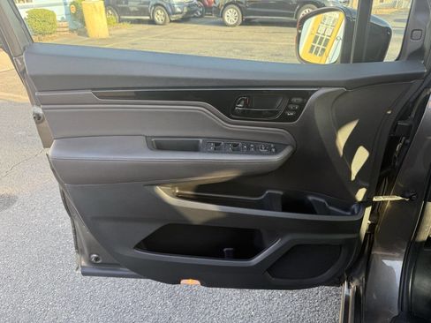 Used 2019 Honda Odyssey Elite image 10