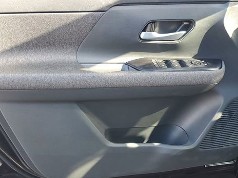 New 2026 Nissan Kicks SV w/ SV Premium Package image 24