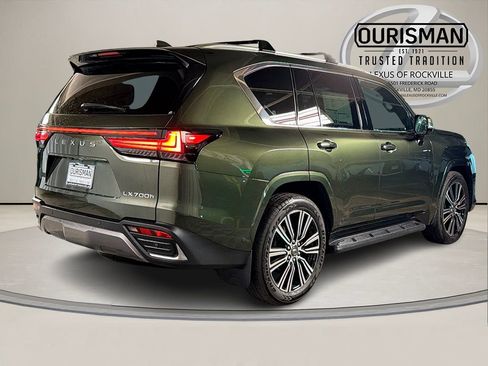 New 2025 Lexus LX 700h Luxury image 7