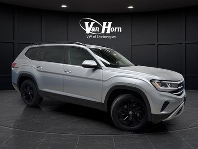 Used 2022 Volkswagen Atlas SE w/ Panoramic Sunroof Package