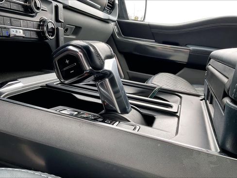 Used 2021 Ford F150 Limited image 15