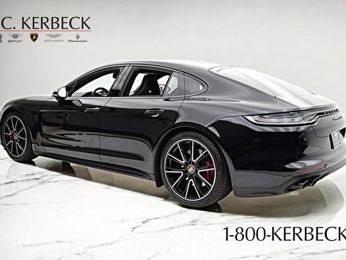 Used 2023 Porsche Panamera GTS image 7