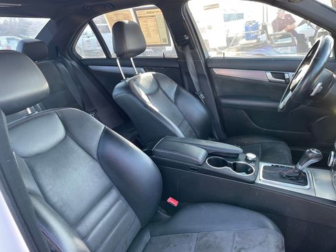 Used 2014 Mercedes-Benz C 300 4MATIC Sedan image 30