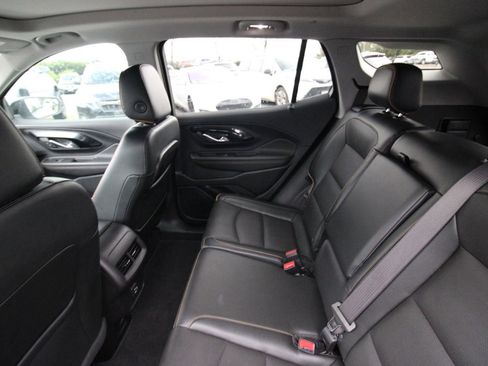 Used 2022 GMC Terrain AT4 w/ Tech Package AWD/4WD image 18