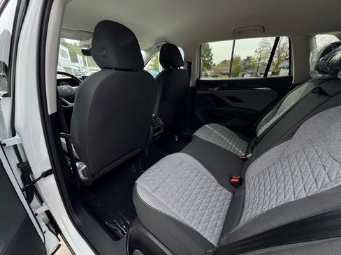 New 2025 Volkswagen Tiguan S image 26
