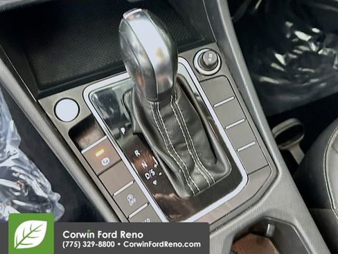 Used 2021 Volkswagen Jetta SE FWD image 16