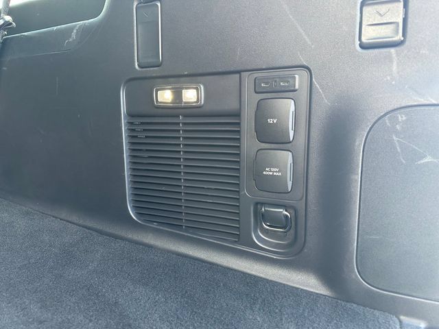 Used 2025 Lincoln Navigator L Reserve AWD/4WD image 19