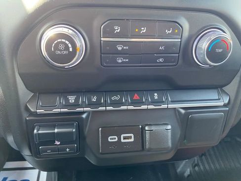 Used 2025 Chevrolet Silverado 2500 W/T w/ WT Convenience Package image 19