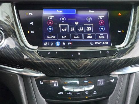 Used 2020 Cadillac XT6 Premium Luxury image 21