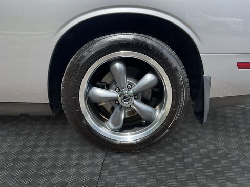 Used 2014 Dodge Challenger R/T Plus RWD image 14