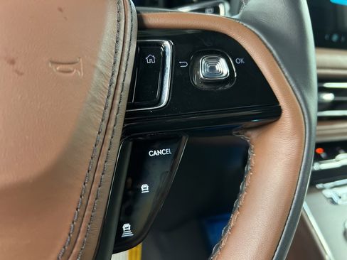 New 2026 Lincoln Aviator Reserve image 17