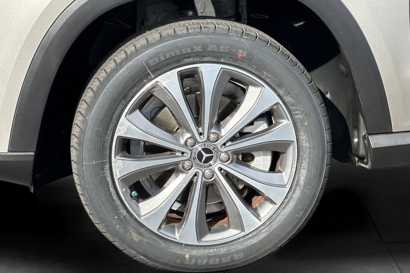 Used 2020 Mercedes-Benz GLE 350 4MATIC image 26