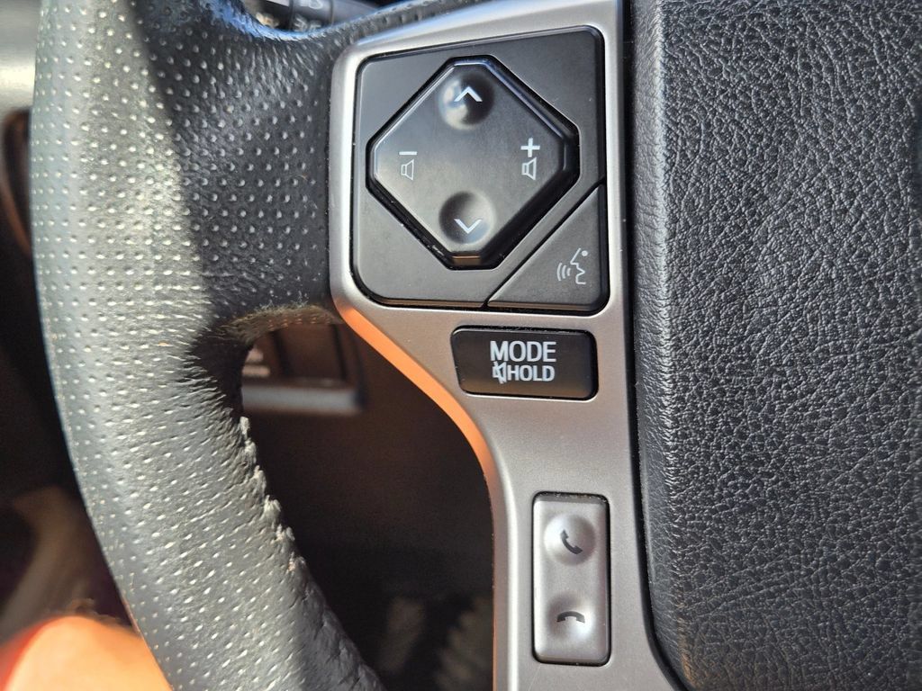 Used 2021 Toyota 4Runner Limited RWD image 56