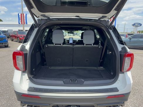 Certified 2023 Ford Explorer ST w/ Equipment Group 401A image 5