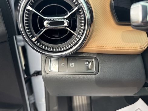 New 2026 Chevrolet Equinox ACTIV w/ Convenience Package III image 11