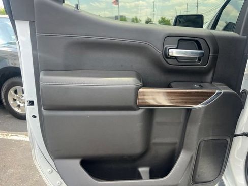 Used 2021 Chevrolet Silverado 1500 RST AWD/4WD image 14