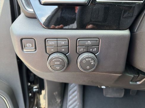 New 2026 Chevrolet Silverado 1500 LT w/ Z71 Off-Road Package AWD/4WD image 21