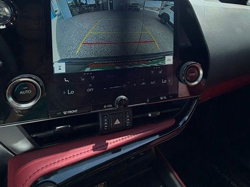 Used 2025 Lexus NX 250 FWD w/ Accessory Package (2T) image 10