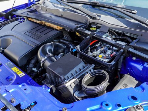 Used 2018 Jaguar E-PACE R-Dynamic HSE image 12