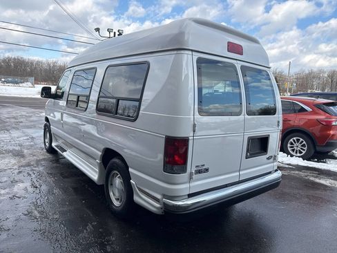 Used 2003 Ford E-150 and Econoline 150 image 6