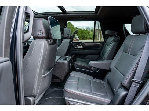 Used 2023 Chevrolet Tahoe RST w/ Luxury Package image 15