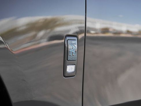 Used 2025 Rolls-Royce Ghost AWD/4WD image 11