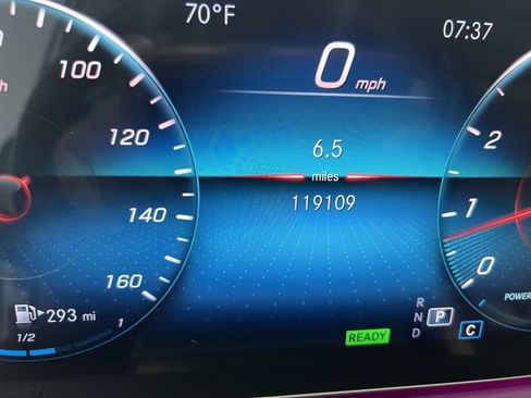 Used 2020 Mercedes-Benz GLS 450 4MATIC image 11