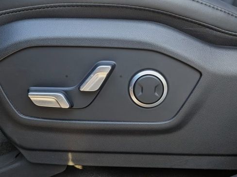 Used 2025 Hyundai Santa Fe XRT image 27