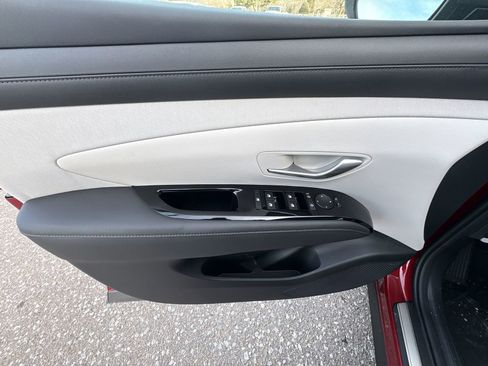 New 2026 Hyundai Tucson Limited image 21