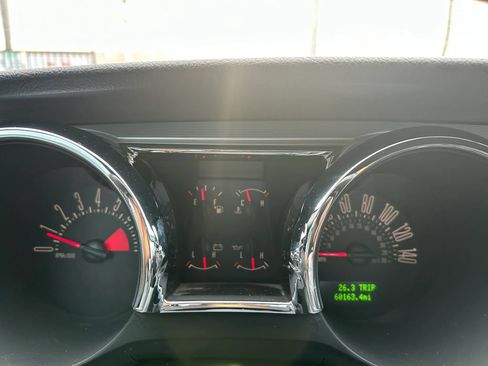 Used 2005 Ford Mustang GT Premium RWD image 20