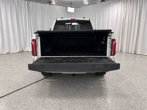 Used 2024 Ford F150 Lariat w/ Tow/Haul Package AWD/4WD image 17