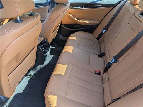 Certified 2023 BMW 530i xDrive w/ Convenience Package AWD/4WD image 19