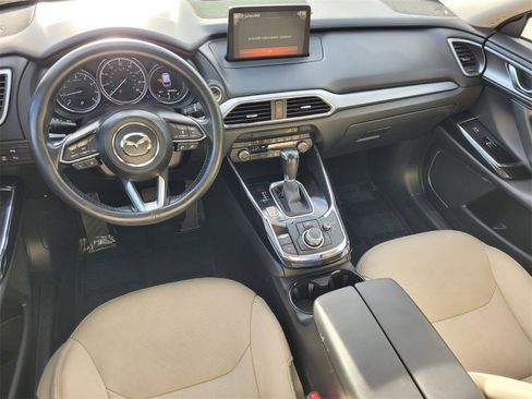 Used 2020 MAZDA CX-9 Touring w/ Touring Premium Package image 11