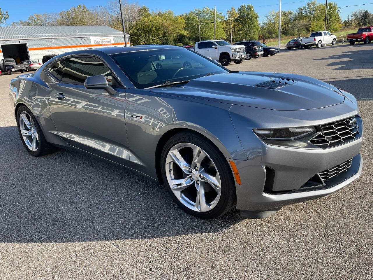 Used 2020 Chevrolet Camaro LT RWD image 13