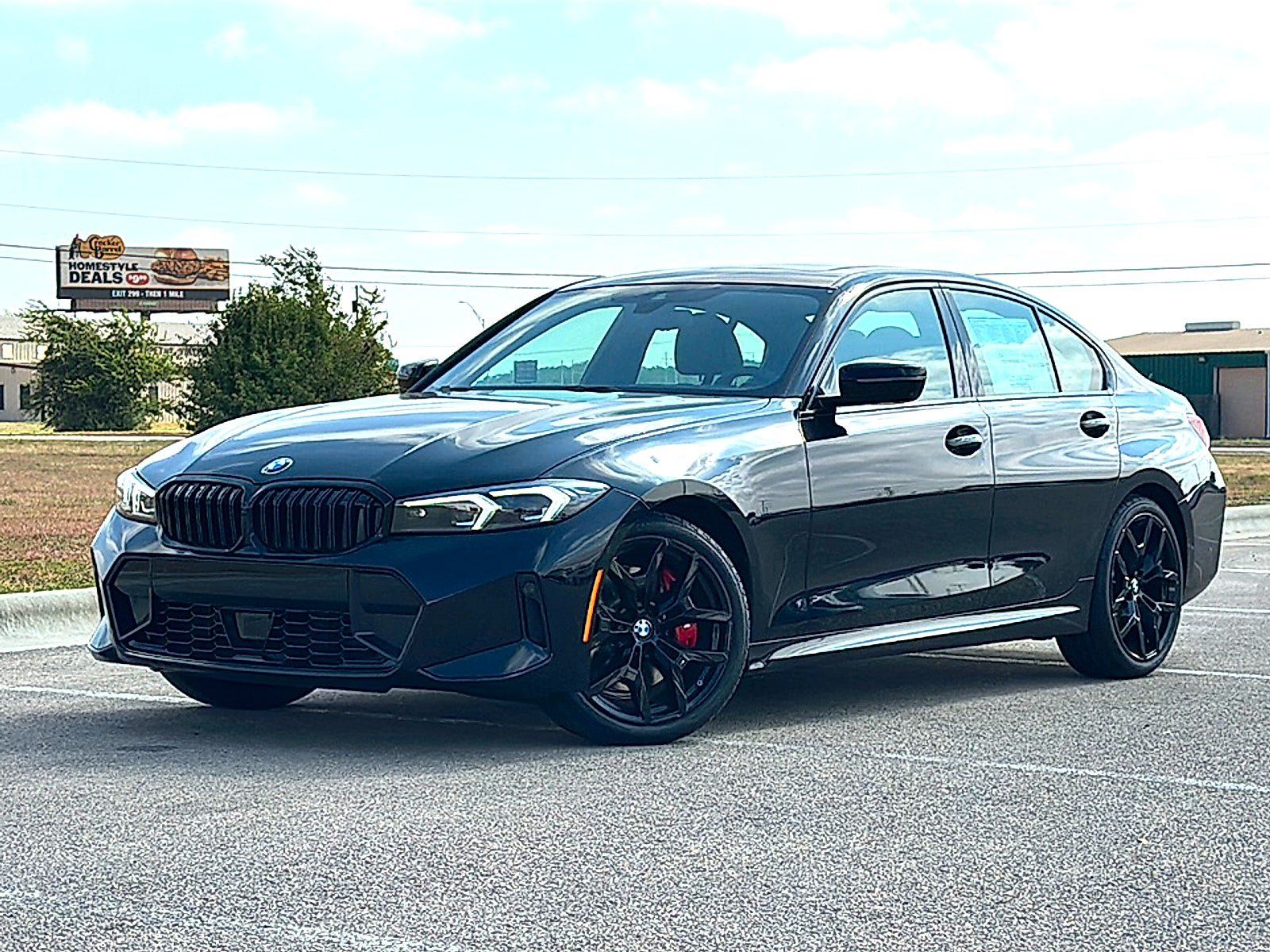 New 2026 BMW 330i Sedan w/ M Sport Package RWD image 2