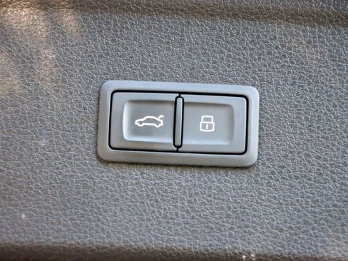 Used 2019 Audi Q5 2.0T Premium Plus w/ Premium Plus Package image 25