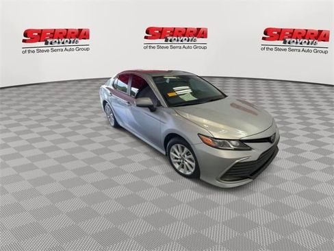 Certified 2024 Toyota Camry LE image 3