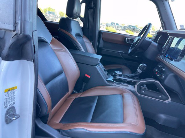 Used 2024 Ford Bronco Outer Banks AWD/4WD image 18