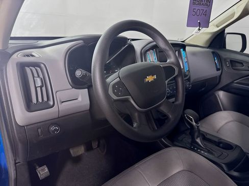 Used 2022 Chevrolet Colorado W/T w/ Custom Special Edition RWD image 9