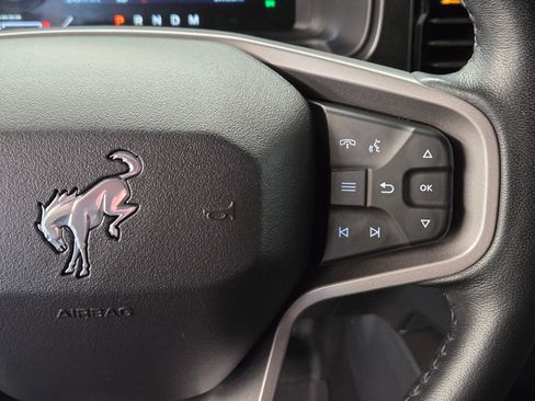 Used 2022 Ford Bronco Badlands AWD/4WD image 16