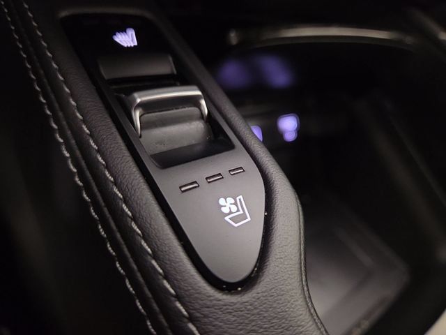 Used 2022 Kia Telluride SX w/ Towing Package AWD/4WD image 29