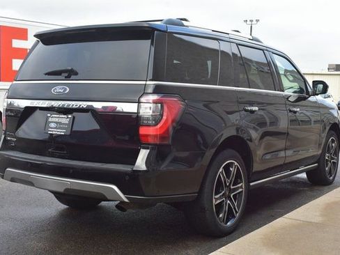 Used 2021 Ford Expedition Limited image 5