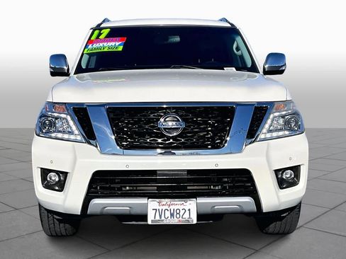 Used 2017 Nissan Armada SL image 3