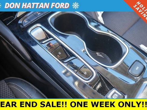 Used 2023 Buick Envision Preferred image 7