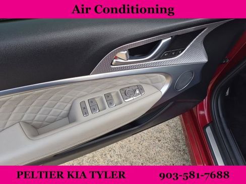 Used 2023 Genesis G70 3.3T w/ Sport Prestige Package image 25