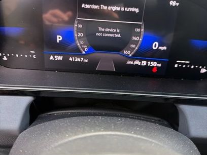 Used 2025 Volkswagen Jetta SE