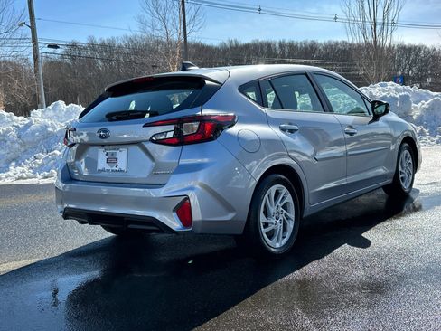 Certified 2025 Subaru Impreza 2.0i image 4