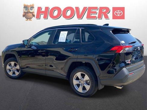 Used 2025 Toyota RAV4 XLE w/ Convenience Package FWD image 10